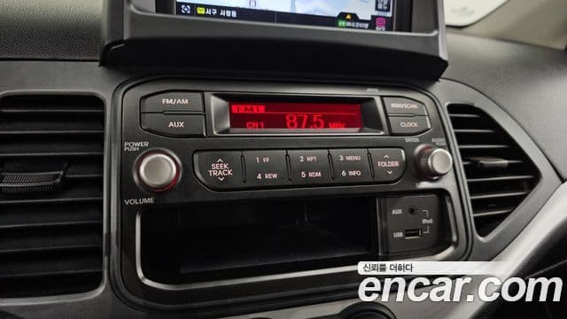 Kia All New Morning Deluxe, 2012 17