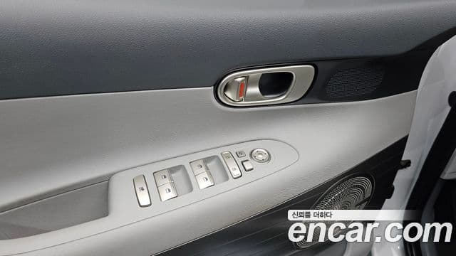 Hyundai NEXO Premium, 2020 16