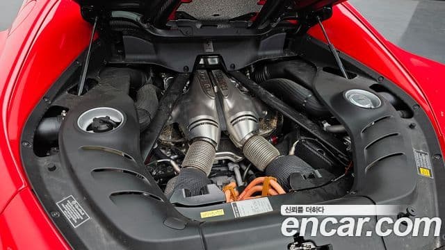 Ferrari 296 GTB 3.0 V6, 2023 6