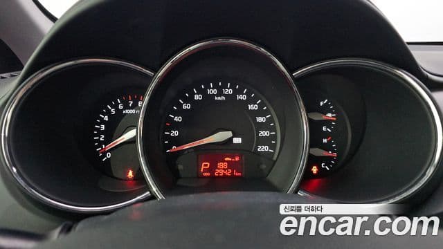 Kia All New Pride Deluxe, 2014 8