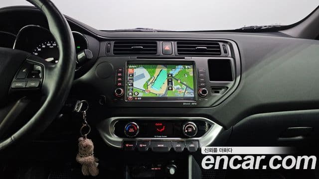 Kia All New Pride Deluxe, 2014 15