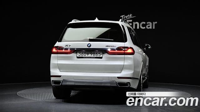 BMW X7 (G07) xDrive 30d Design Pure Excellence 6인승, 2020 4