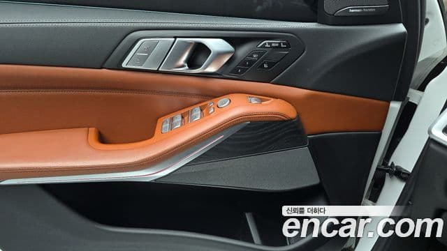 BMW X7 (G07) xDrive 30d Design Pure Excellence 6인승, 2020 17