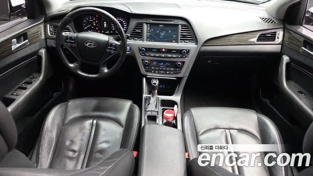 Hyundai LF Sonata Premium, 2015 7