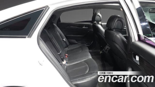 Hyundai LF Sonata Premium, 2015 12