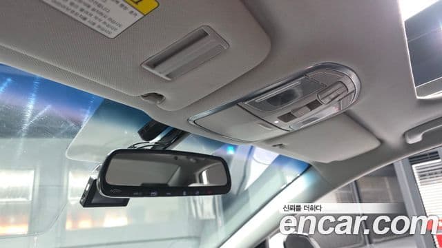 Hyundai LF Sonata Premium, 2015 17