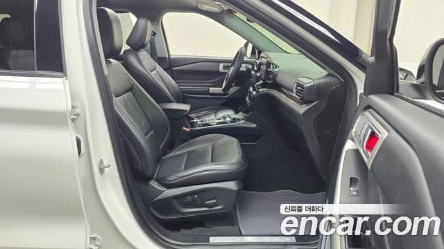 Ford Explorer 6세대, 2021 11