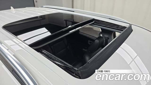 Ford Explorer 6세대, 2021 18