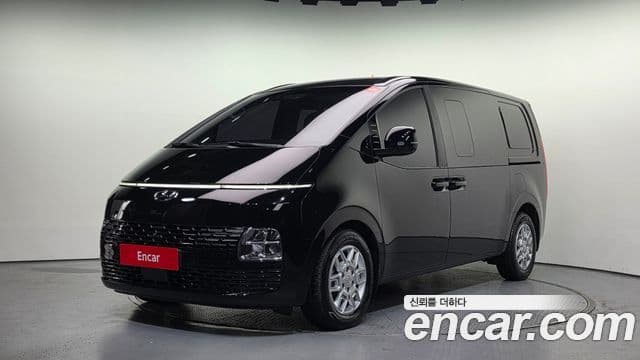 Hyundai Staria Modern, 2022 1