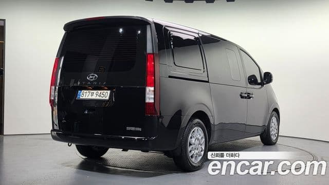 Hyundai Staria Modern, 2022 2