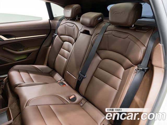 Porsche 타이칸 турбо Cross Turismo, 2023 16