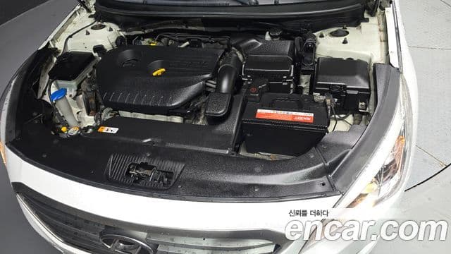 Hyundai LF Sonata Style, 2015 6