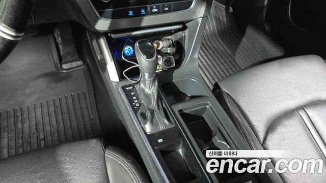 Hyundai LF Sonata Style, 2015 9