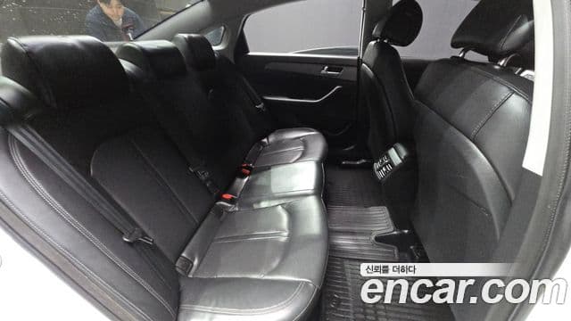 Hyundai LF Sonata Style, 2015 12