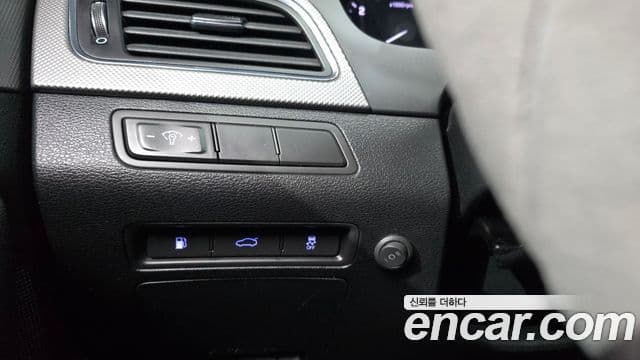 Hyundai LF Sonata Style, 2015 16