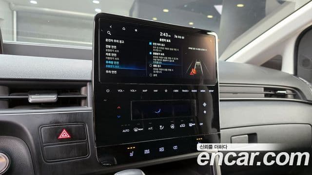 Hyundai Staria Modern, 2023 14