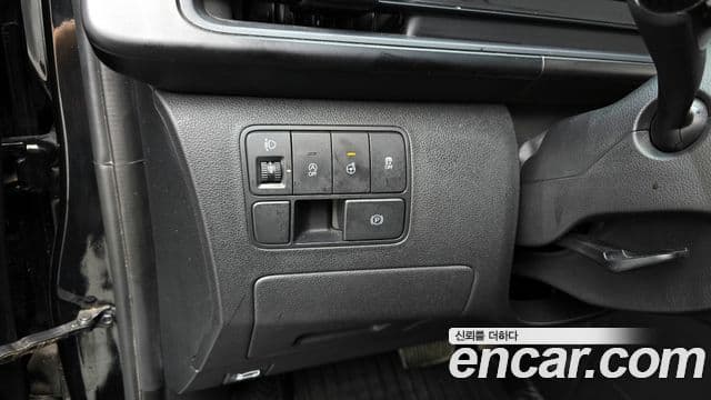 Hyundai Staria Modern, 2023 17