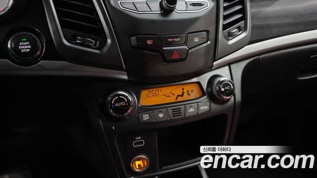 KG모빌리티(SsangYong) New Style Korando C 2.2 DX 2WD, 2018 15