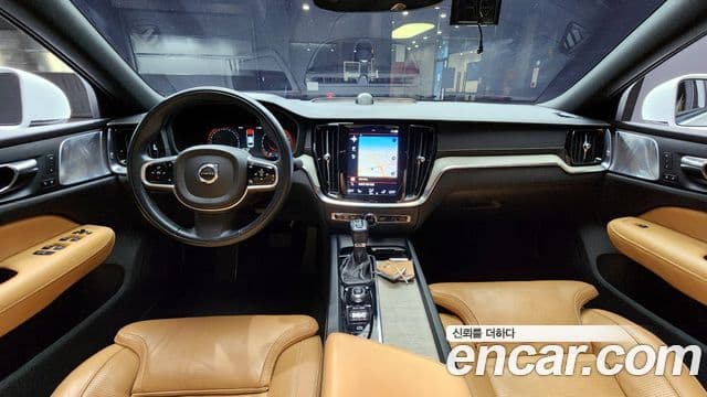 Volvo S60 3세대 T5 Inscription, 2020 7