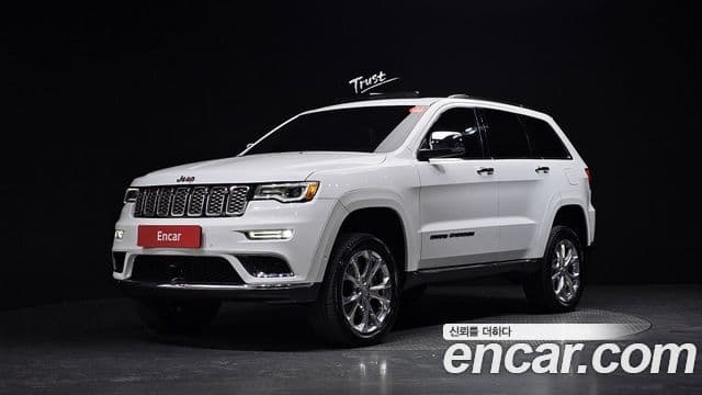 Jeep Grand Cherokee WK2, 2021 1
