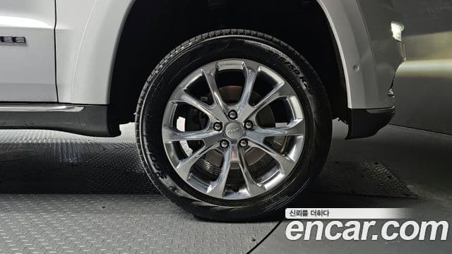 Jeep Grand Cherokee WK2, 2021 все фото