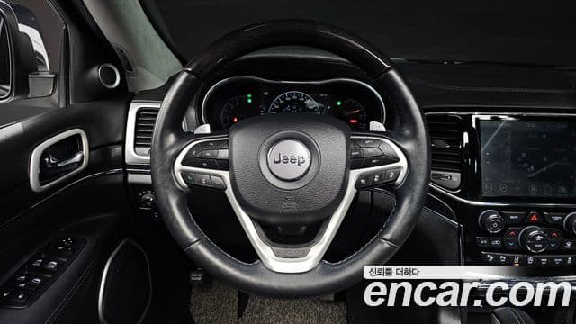 Jeep Grand Cherokee WK2, 2021 13