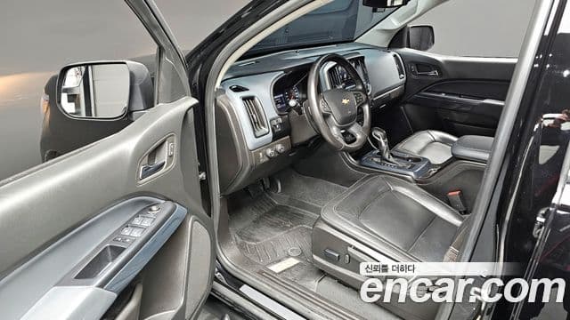 Chevrolet(GM대우) real New 콜로라도 3.6 Z71-X Midnight 4WD, 2022 12