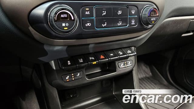 Chevrolet(GM대우) real New 콜로라도 3.6 Z71-X Midnight 4WD, 2022 16