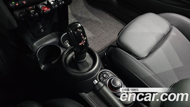 Mini Cooper 3세대, 2023 9