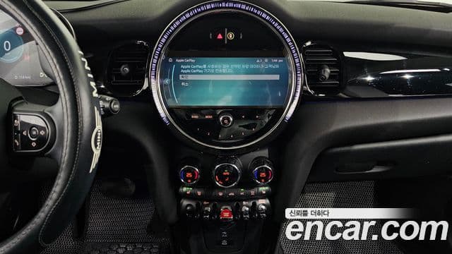 Mini Cooper 3세대, 2023 14