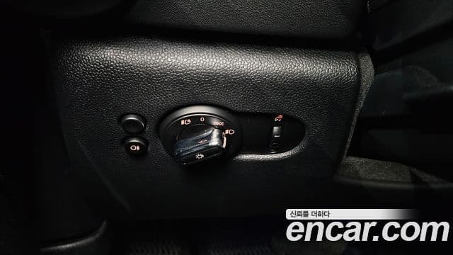 Mini Cooper 3세대, 2023 19