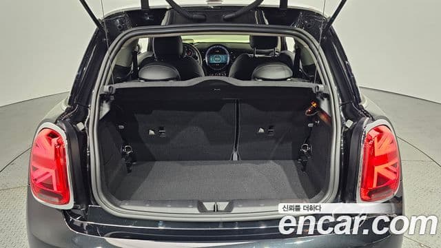 Mini Cooper 3세대, 2023 20