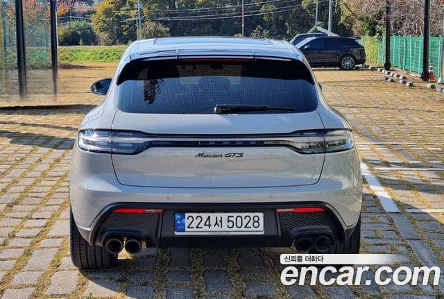 Porsche Macan 95B, 2023 все фото