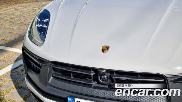 Porsche Macan 95B, 2023 6