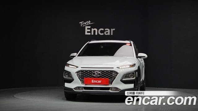 Hyundai Kona гибрид Special, 2020 3