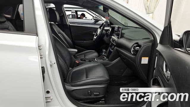 Hyundai Kona гибрид Special, 2020 11