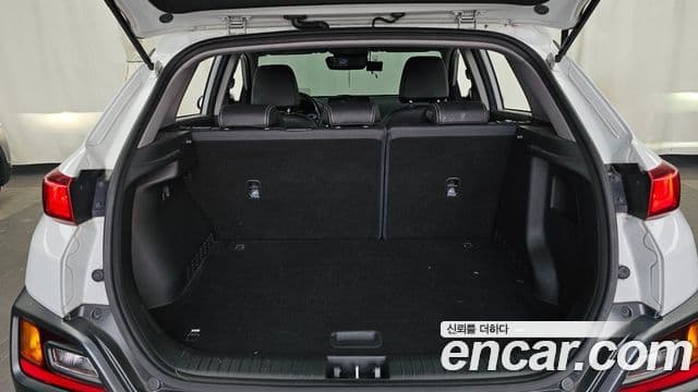 Hyundai Kona гибрид Special, 2020 20