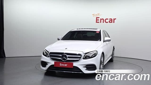 Mercedes-Benz E-класс W213 AMG Line, 2019 3