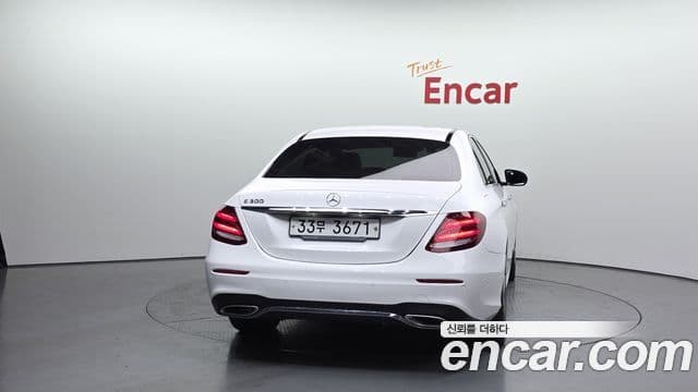 Mercedes-Benz E-класс W213 AMG Line, 2019 4