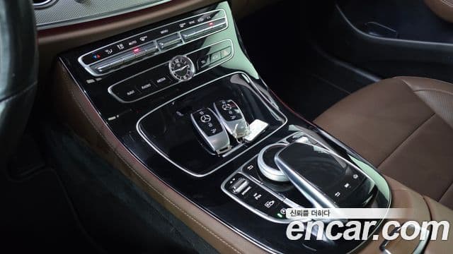 Mercedes-Benz E-класс W213 AMG Line, 2019 17