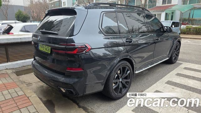 BMW X7 (G07) xDrive 40i M Sport 6인승, 2025 6