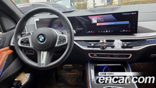 BMW X7 (G07) xDrive 40i M Sport 6인승, 2025 15