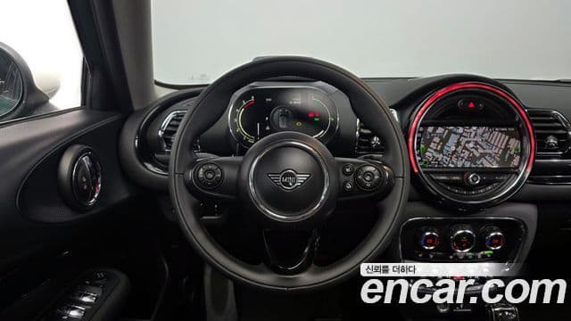 Mini Cooper D 클럽맨 2세대, 2021 13