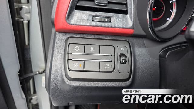 KG모빌리티(SsangYong) Tivoli LX 2WD, 2017 12