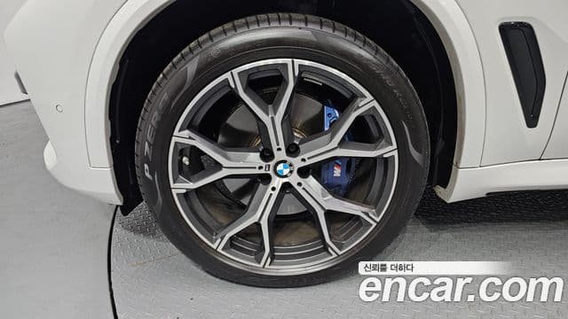 BMW X5 (G05) xDrive 40i M Sport, 2023 все фото