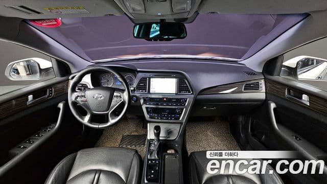 Hyundai LF Sonata LPI Modern(для людей с инвалидностью), 2015 7