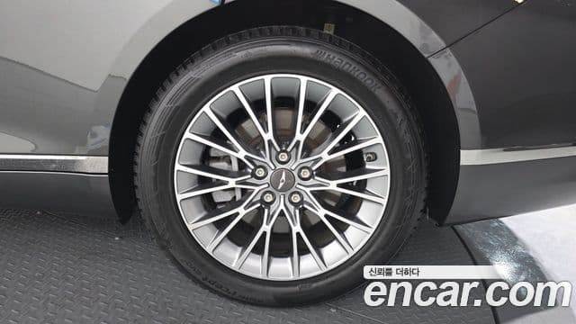 Genesis G80 (RG3) бензин 2.5 турбо 2WD, 2024 все фото