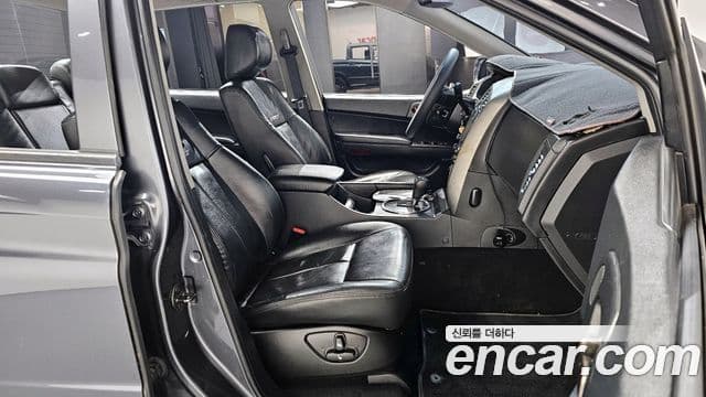 KG모빌리티(SsangYong) Korando Sport Vision, 2014 10