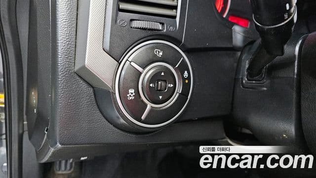 KG모빌리티(SsangYong) Korando Sport Vision, 2014 17