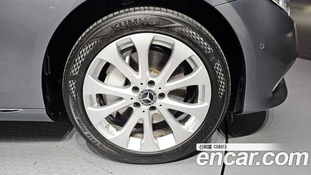 Mercedes-Benz E-класс W213 Exclusive, 2020 все фото